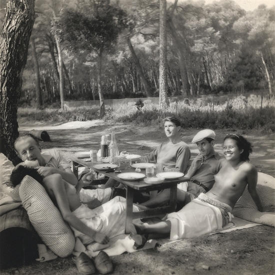 Picnic Mougins Nusch And Paul Eluard Roland Penrose Man Ray And Ady