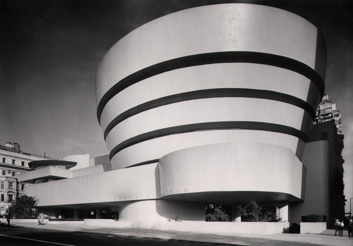 http://images.artnet.com/aoa_lot_images/84283/ezra-stoller-guggenheim-museum-photographs-silver-print-zoom.jpg