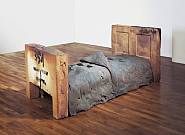Antoni Tàpies - Llit obert / Open Bed (Sculptures) h: 98 x w: 221 x d: 98 cm / h: 38.6 x w: 87 x d: 38.6 in