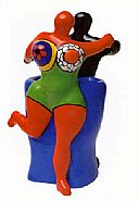 Niki de Saint Phalle - The Couple (Sculptures) h: 31 x w: 20 x d: 17 cm / h: 12.2 x w: 7.9 x d: 6.7 in