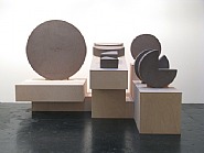 Michael Heizer - 4 Part Circle/Quebec (Sculptures)
