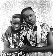 Two Girls, Mali
