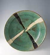 Bowl, white and black trailing decoration