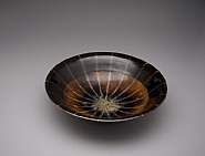 Bowl, ame glaze with stripes