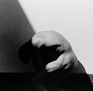 Herb Ritts - Curved Torso, Hollywood (Photographs) h: 16 x w: 20 in / h: 40.6 x w: 50.8 cm