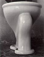 Edward Weston - Excusado (Photographs) h: 8 x w: 10 in / h: 20.3 x w: 25.4 cm