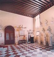 Candida Höfer - <!--45-->Instituto Veneto di Lettere Scienze e Arti Venezia I (Photographs) h: 64.8 x w: 60.9 in / h: 164.6 x w: 154.7 cm