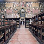 Candida Höfer - <!--47-->Biblioteca Comunale dell'Archiginnasio a Bologna VII (Photographs) h: 61 x w: 61 in / h: 154.9 x w: 154.9 cm