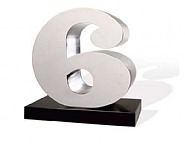 Robert Indiana - Six (Sculptures) h: 45.7 x w: 45.7 x d: 25.4 cm / h: 18 x w: 18 x d: 10 in