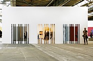 Daniel Buren - Photo-souvenir : Les visages colorés, travaux situés (Installations)