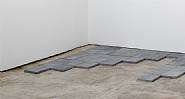 Carl Andre - Blue Stone Σ 7 (Installations)