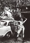 Helmut Newton - Domestic Nude 8, Los Angeles (Photographs) h: 50 x w: 40 cm / h: 19.7 x w: 15.7 in