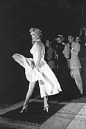 Marilyn Monroe bei den Dreharbeiten zu dem Film “Das verflixte 7. Jahr”, New York City