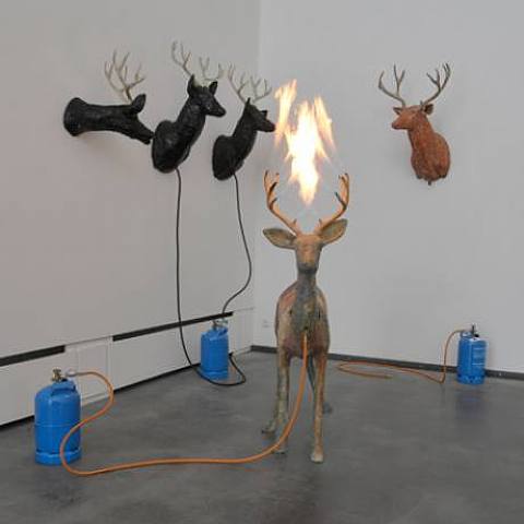  Dennis Oppenheim, Untitled (Deer)