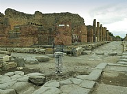 Via della Fortuna, Pompei