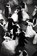 Henri Cartier-Bresson - Queen Charlotte's Ball, London, 1959