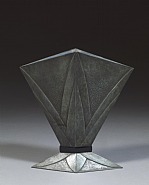 Albert Cheuret - Very beautiful bronze vase, formed like an open lotus with an antic green patina., 1926