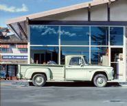 Ralph Goings - Golden Dodge (Paintings) h: 60 x w: 72 in / h: 152.4 x w: 182.9 cm
