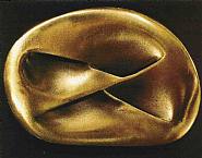 Meret Oppenheim - Unterirdische Schleife (Sculptures) h: 4.8 x w: 3.5 x d: 0.2 in / h: 12.2 x w: 8.9 x d: 0.5 cm