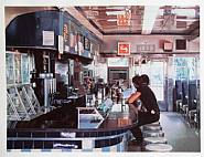 Ralph Goings - Diner (Prints and Multiples) h: 35 x w: 43 in / h: 88.9 x w: 109.2 cm