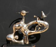 Kenny Scharf - Cosmiganic (Sculptures) h: 19.5 x w: 25 x d: 13.8 in / h: 49.5 x w: 63.5 x d: 35.1 cm