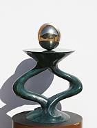 Kenny Scharf - Ballter (Sculptures) h: 25.5 x w: 19 x d: 14 in / h: 64.8 x w: 48.3 x d: 35.6 cm
