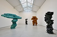 Tony Cragg - Exhibition view (Sculptures)