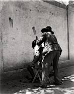 Manuel Alvarez Bravo - El Peluquero (the barber) Mexico (Photographs) h: 8 x w: 10 in / h: 20.3 x w: 25.4 cm