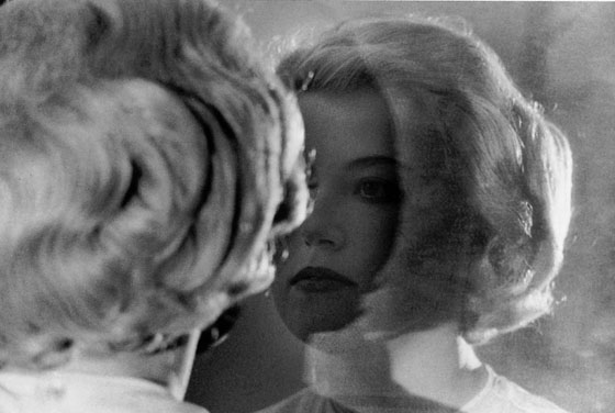 http://images.artnet.com/images_us/magazine/features/saltz/cindy-sherman-at-moma-2-23-12-5.jpg