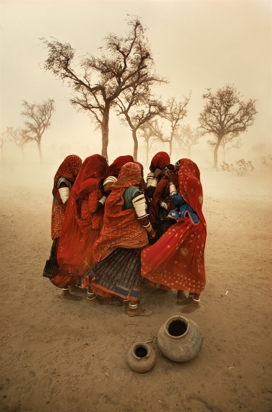 Dust Storm Rajasthan India Vertical By Steve Mccurry On Artnet Auctions 