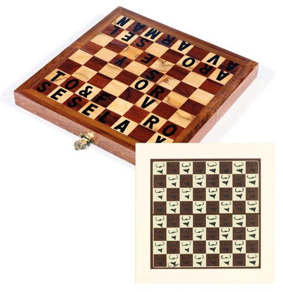 Chess board (2 part - box and lid) by mattsimus