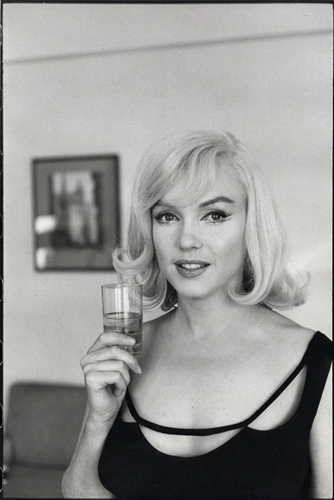 Marilyn Monroe during the filming of The Misfits by Henri ...