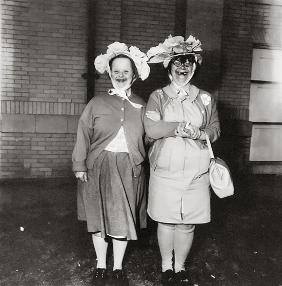 Untitled (1) by Diane Arbus on artnet Auctions