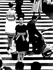 Simone & Nina, Piazza di Spanga, Rome (Vogue) by William Klein