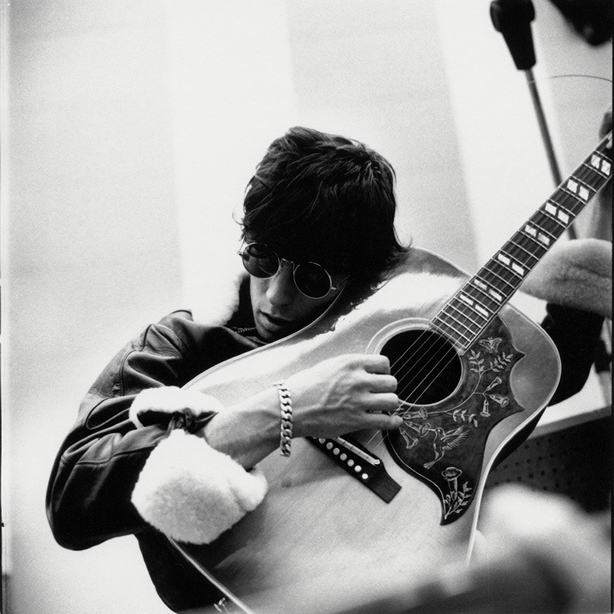 Keith Richards with Guitar to Cheek. RCA Studios, Hollywood.