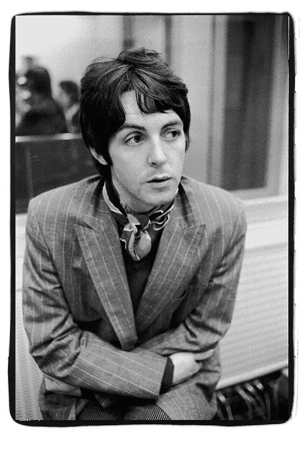 Paul McCartney, Pinstripe. Decca Studios, London.