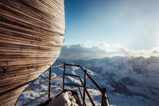 Fürggen - Homage to Carlo Mollino, Fürggen cable car station ( Cervinia, 1950) 